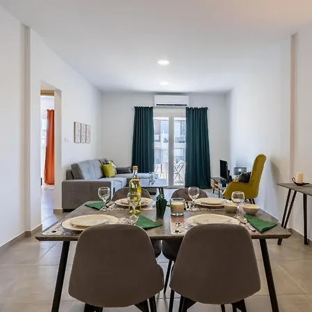 Olive 2-bedroom In * Lárnaka
