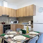 Olive 2-bedroom In アパート ラルナカ